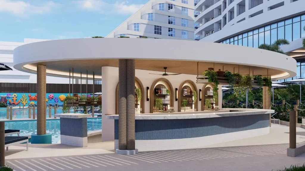 Beach Palace: another view
