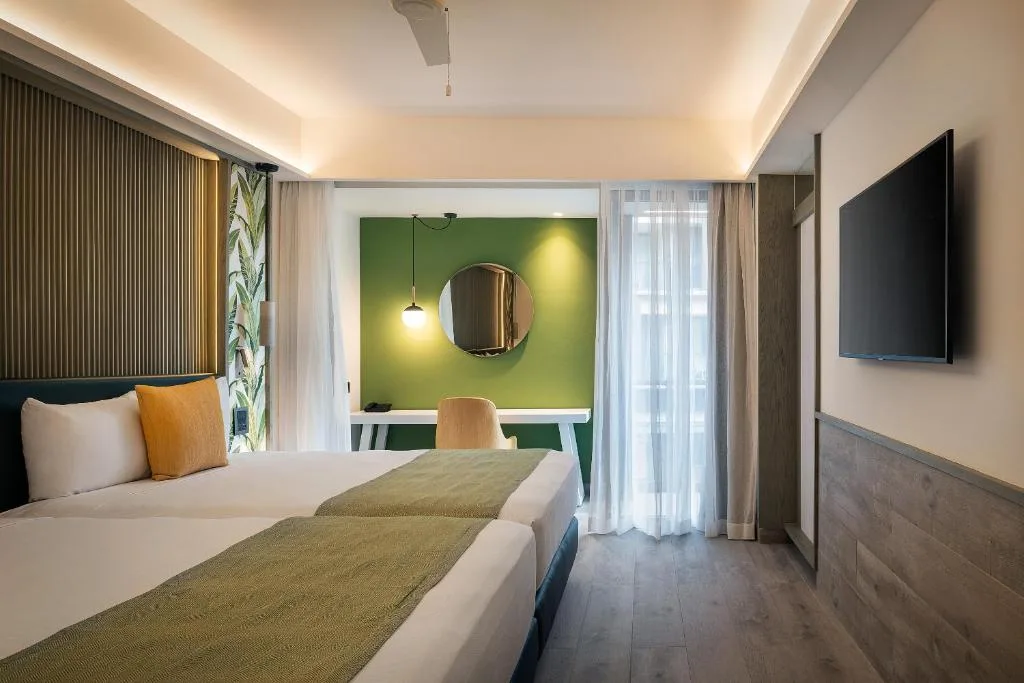 Catalonia Grand Costa Mujeres All Suites & Spa: another view