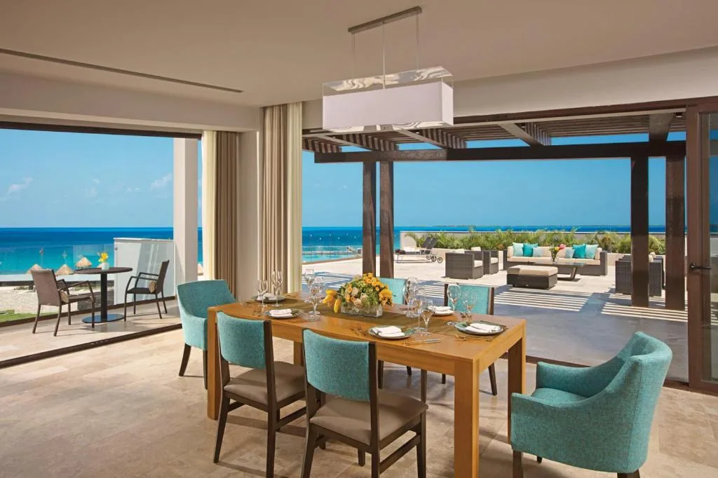 Dreams Playa Mujeres Golf & Spa Resort: another view