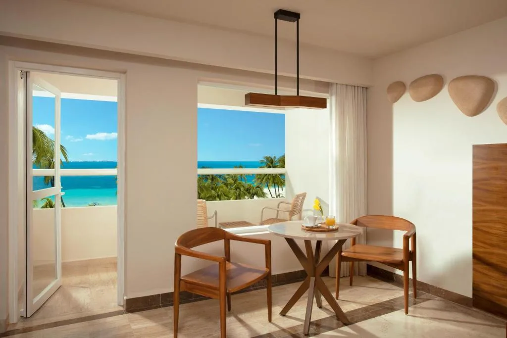 Dreams Sands Cancun Resort & Spa: another view