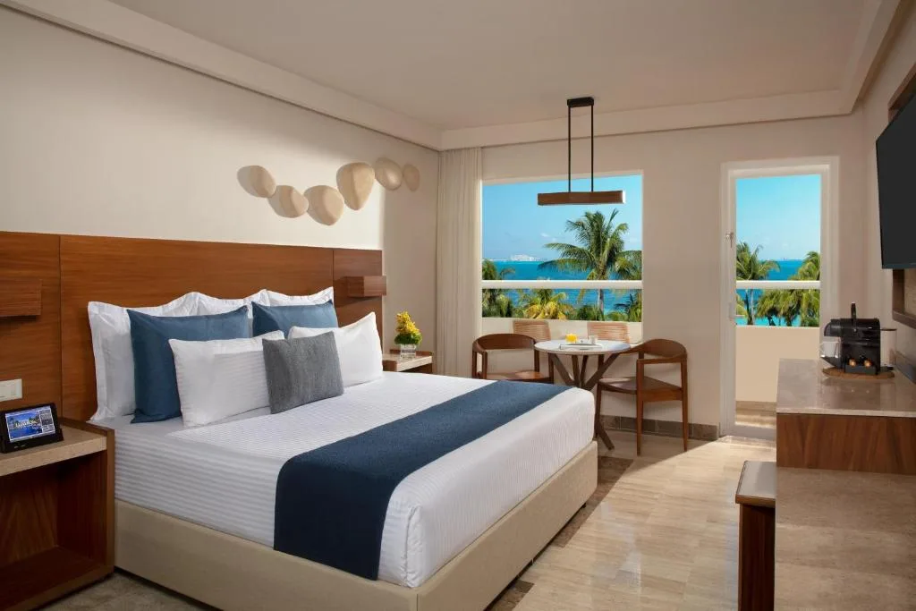 Dreams Sands Cancun Resort & Spa: another view