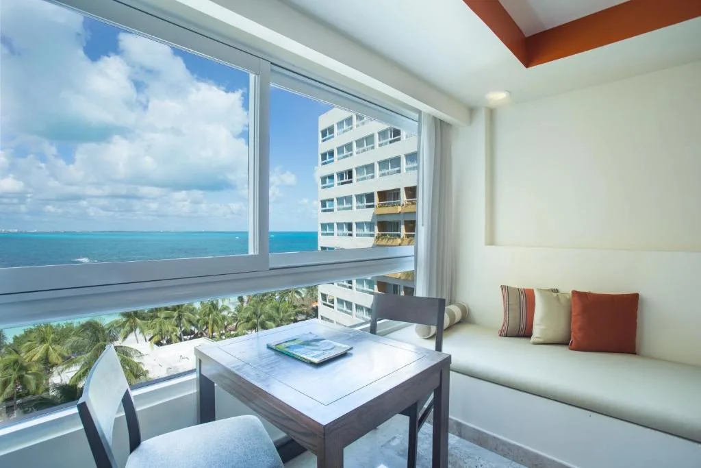 Dreams Sands Cancun Resort & Spa: another view