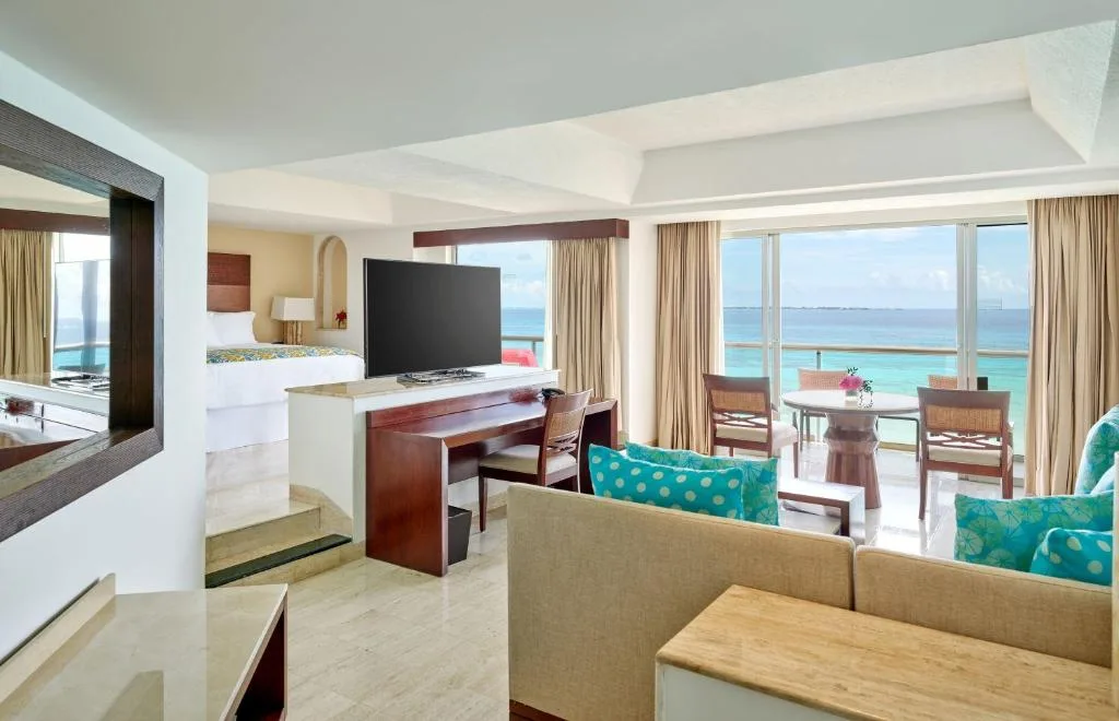 Grand Fiesta Americana Coral Beach Cancun: another view