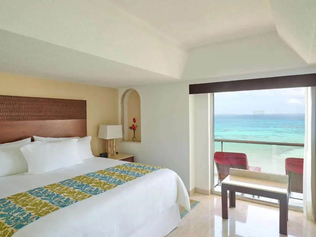 Grand Fiesta Americana Coral Beach Cancun: another view