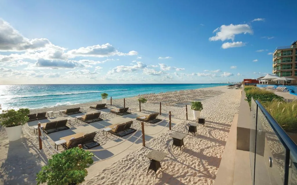 Hard Rock Hotel Cancun: another view