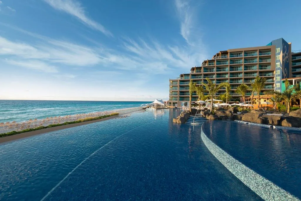 Hard Rock Hotel Cancun: another view