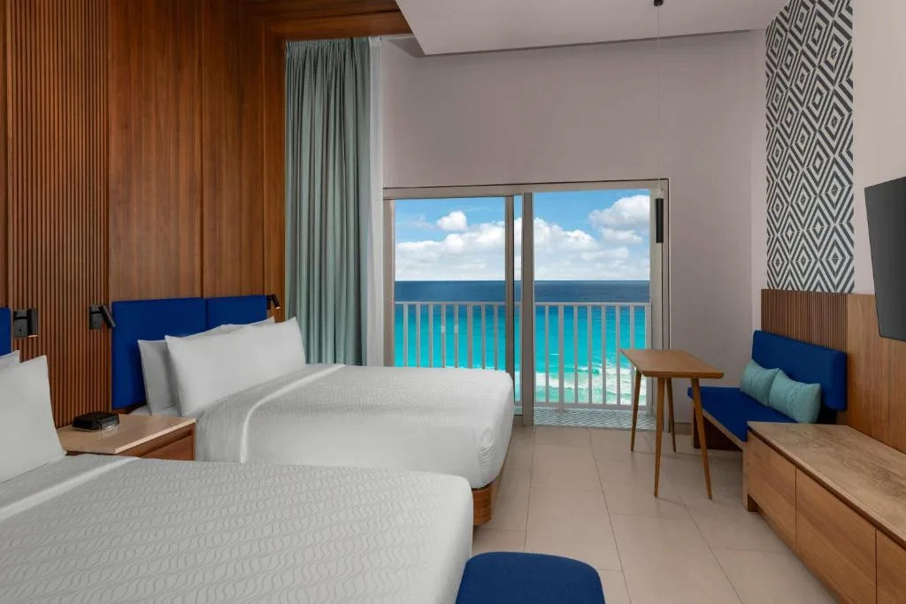 Hilton Cancun Mar Caribe All-Inclusive Resort: another view