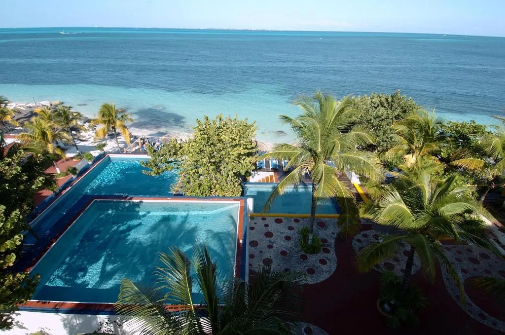Hotel Maya Caribe Faranda Cancún: another view