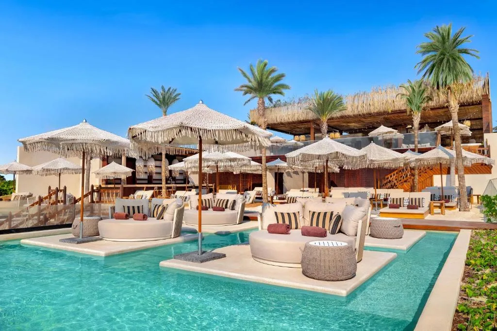 Mondrian Cancun: another view