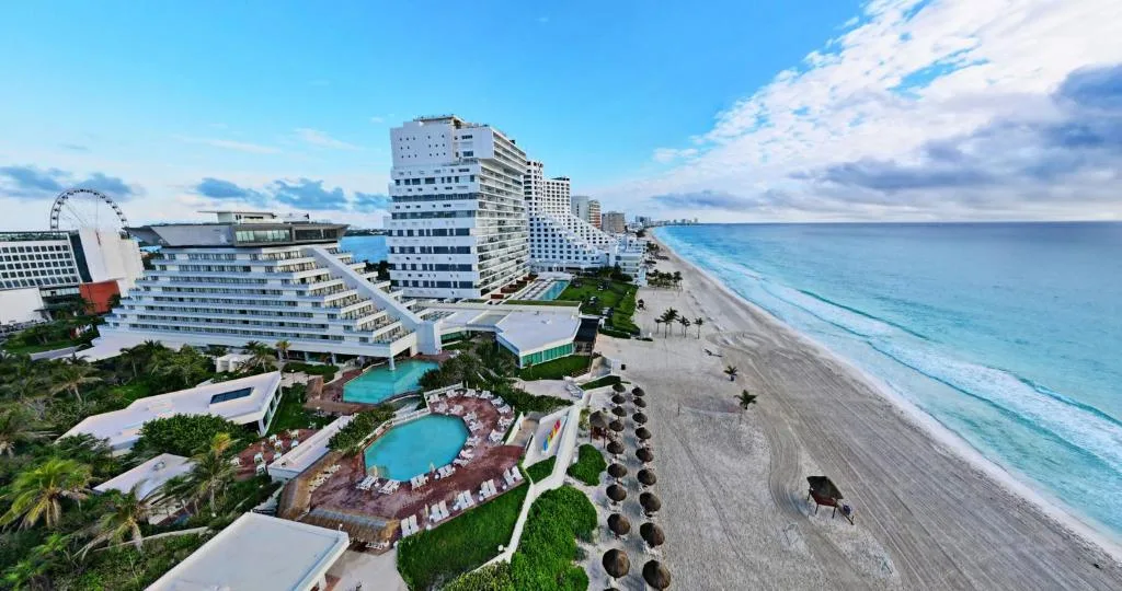 Park Royal Beach Cancun: another view