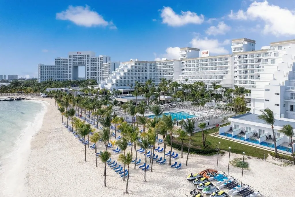 Riu Caribe: another view