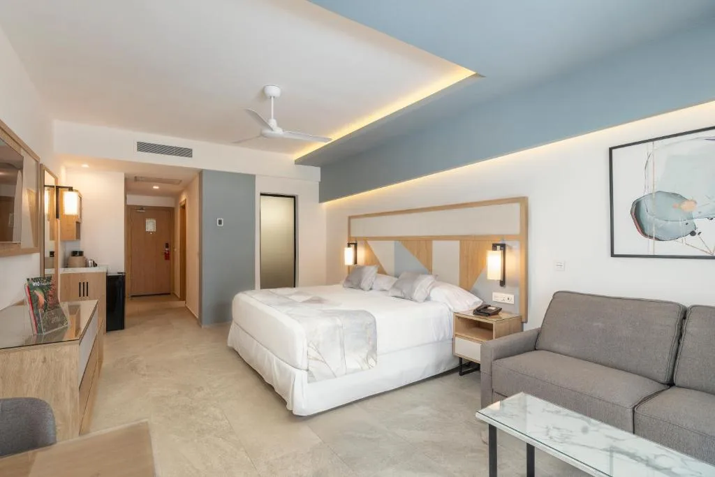 Riu Caribe: another view