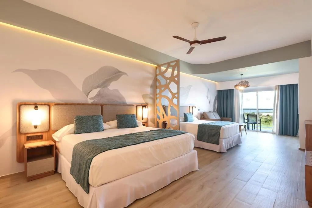 Riu Ventura: another view