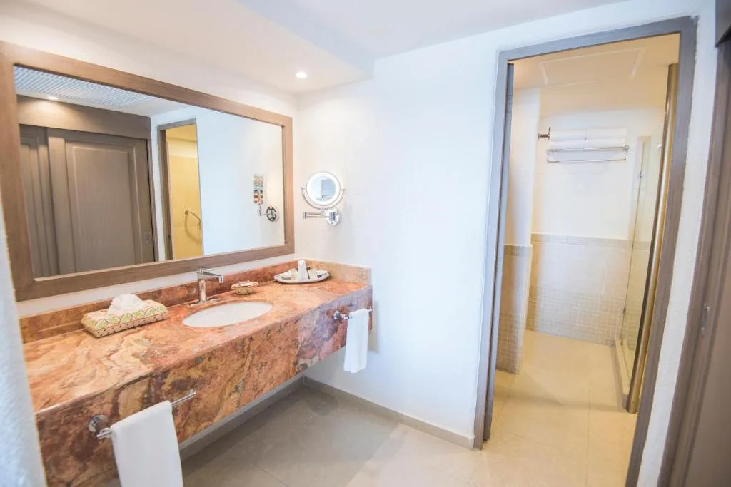 Sunscape Cancun Resort & Spa by Hyatt: another view