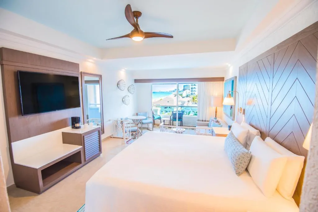 Sunscape Cancun Resort & Spa by Hyatt: another view